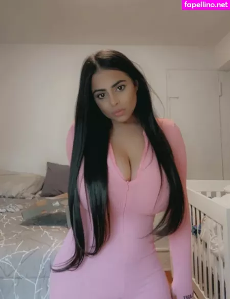 Alexa Attias OnlyFans Thumbnail #1tmyoubLtc