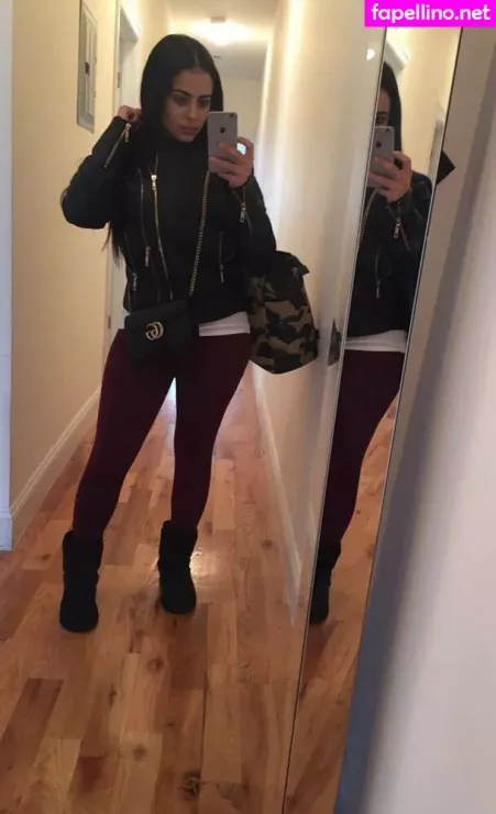 Alexa Attias OnlyFans Thumbnail #WL2BSo6XpU