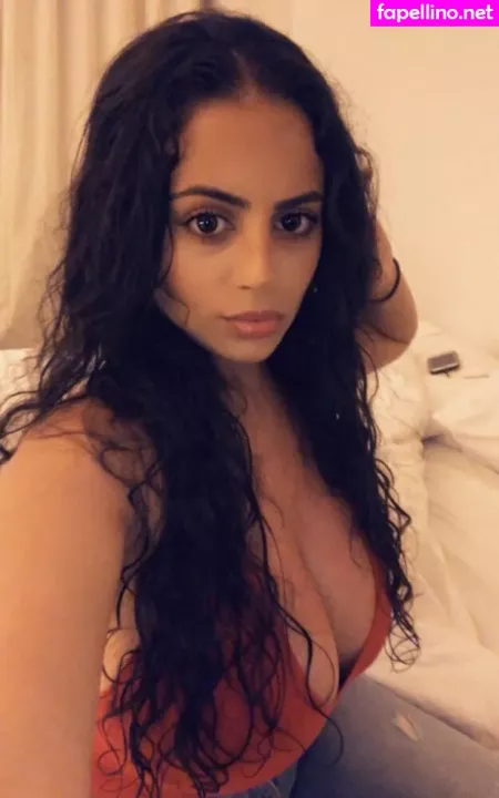Alexa Attias OnlyFans Thumbnail #dNA2gekPsA
