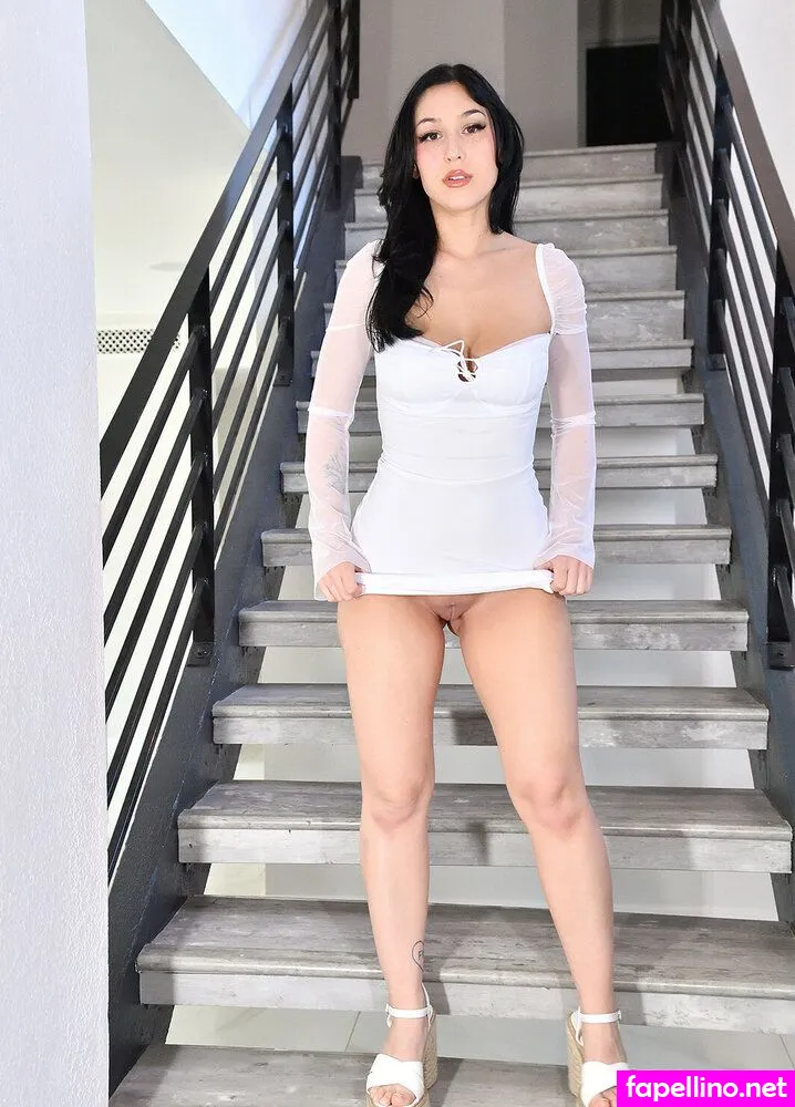 alexinchainsss, chainsalexa Nude Leaked OnlyFans Photo #KpMYgfYCUh