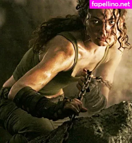 Alexa Davalos OnlyFans Thumbnail #7e0huwDIE6