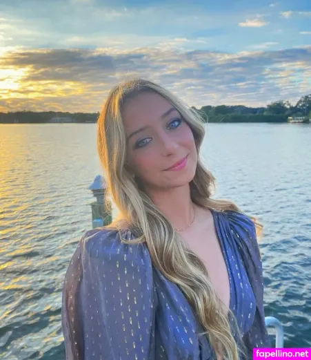 Alexa Goldberg OnlyFans Thumbnail #WBVdbOysKx