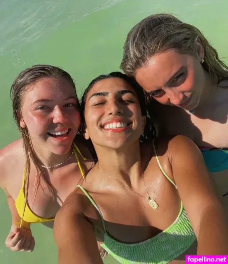 Alexa Goldberg OnlyFans Thumbnail #p6eSGp22TO