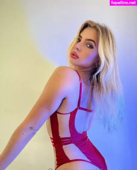Alexa Kiss1 OnlyFans Thumbnail #DAhZ5kx2OK