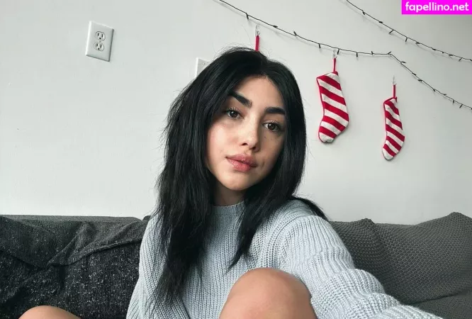Alexa Mansour OnlyFans Thumbnail #R2wZHtqqrL