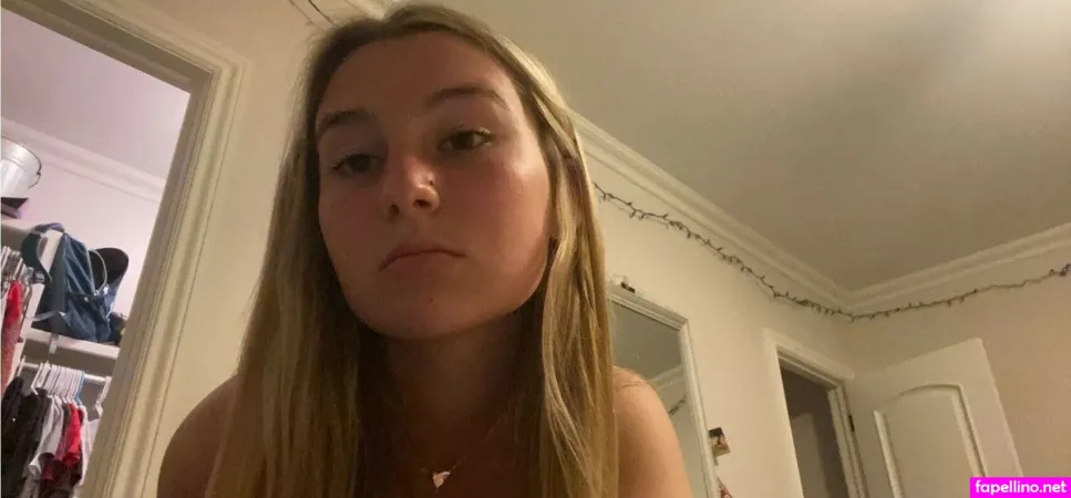 Alexa Meyer OnlyFans Thumbnail #AUnLP7FjoV