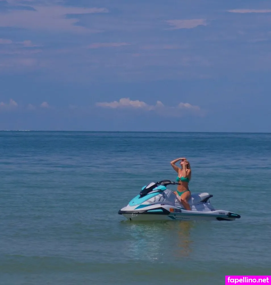 alexapillsbury Nude Leaked OnlyFans Photo #4pFZYCfUQf