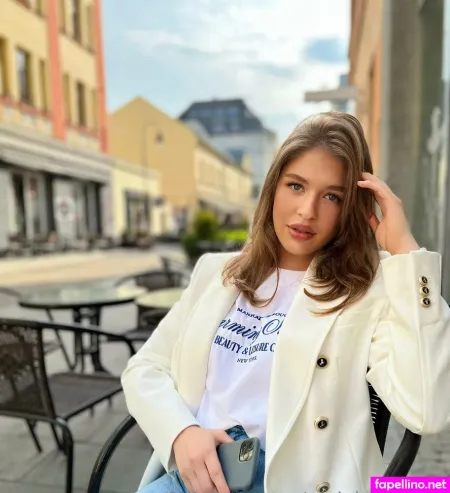 Alexa Sunny OnlyFans Thumbnail #oVGxx1beYL