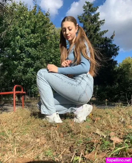 Alexagol19 OnlyFans Thumbnail #QcXsJWTvui