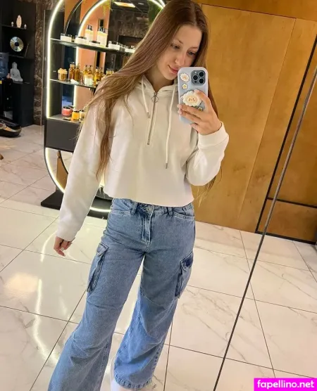 Alexagol19 OnlyFans Thumbnail #t0eBoKORPZ