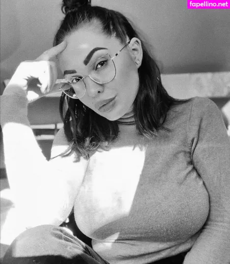 Alexanda Rusu OnlyFans Thumbnail #pXsng9WRCW