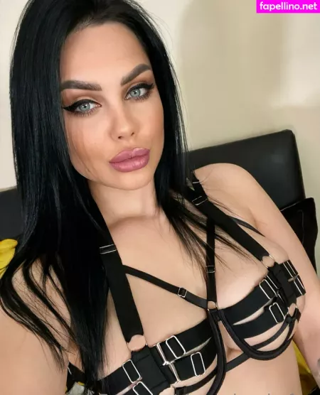 Alexandra Ale Free OnlyFans Thumbnail #34lpEwwKfT