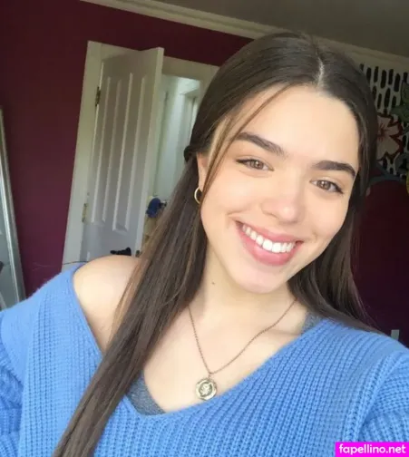 Alexandra Chaves Main Profile Photo