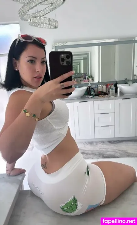Alexandra Cohen OnlyFans Thumbnail #bMNEk1duvt
