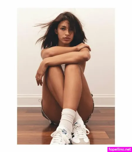 Alexandra Colton Main Profile Photo