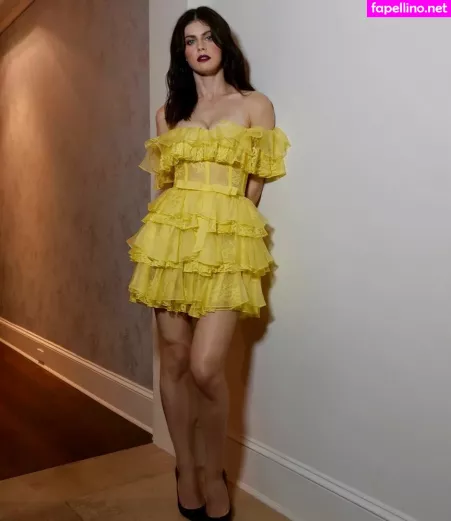 Alexandra Daddario OnlyFans Thumbnail #sSppa7ynhS