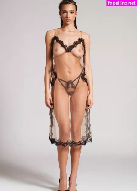 Alexandra Domnita OnlyFans Thumbnail #A09GG5SZGJ