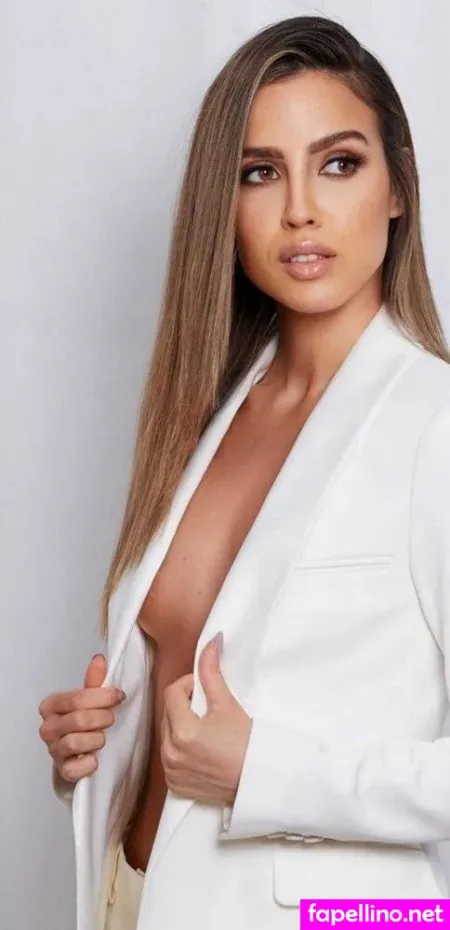 Alexandra Fonsatti OnlyFans Thumbnail #GV3q05lOmb