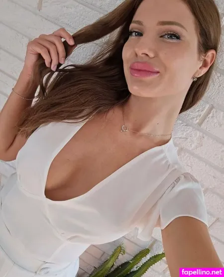 Alexandra Foxy OnlyFans Thumbnail #qLKnSprSXM
