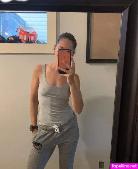 Alexandra Ianculescu 1 OnlyFans Thumbnail #4GtYrJnbfd