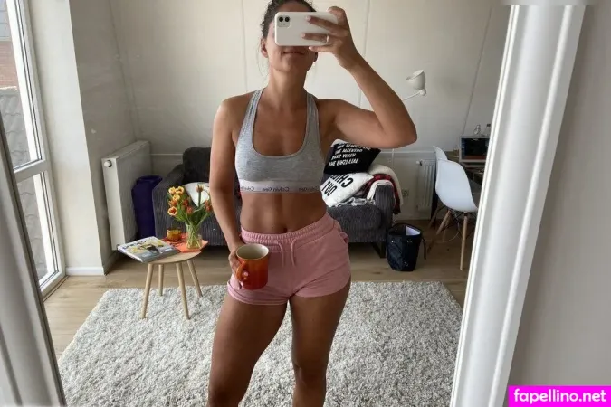 Alexandra Ianculescu 1 OnlyFans Thumbnail #miw2zittOB