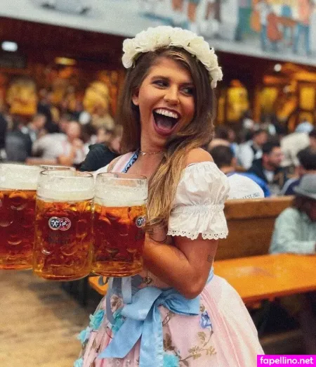 Alexandra Lauschner OnlyFans Thumbnail #vJpj9Wuxgu
