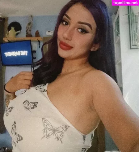 Alexandra Nicole OnlyFans Thumbnail #DLQE9YlOZE