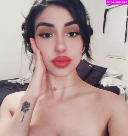 Alexandra Nicole OnlyFans Thumbnail #pHPDdZ3jEn