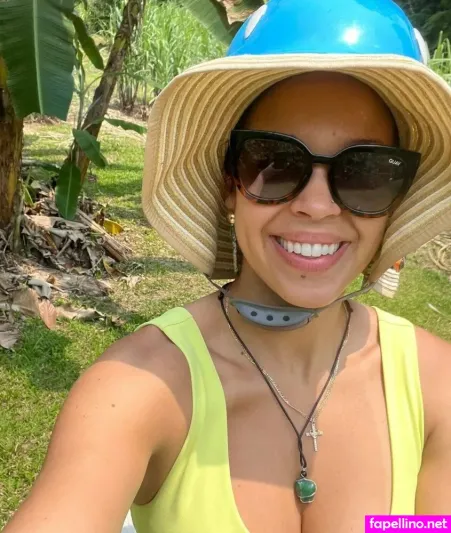 Alexandra Rojas OnlyFans Thumbnail #QEcLr0Dug1