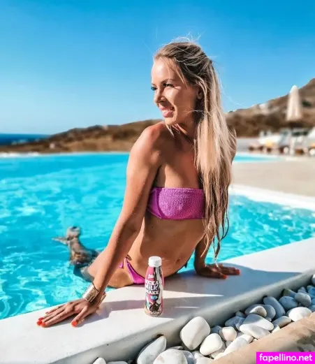 Alexandra Schulte Im Hoff OnlyFans Thumbnail #43gB5Ef7V8