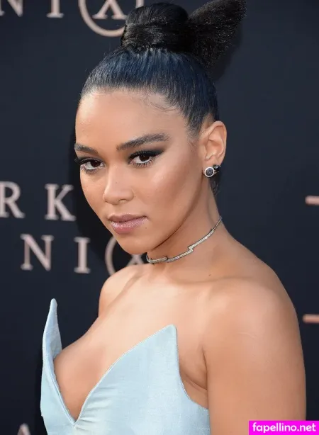 Alexandra Shipp OnlyFans Thumbnail #pXFO0OmvAO