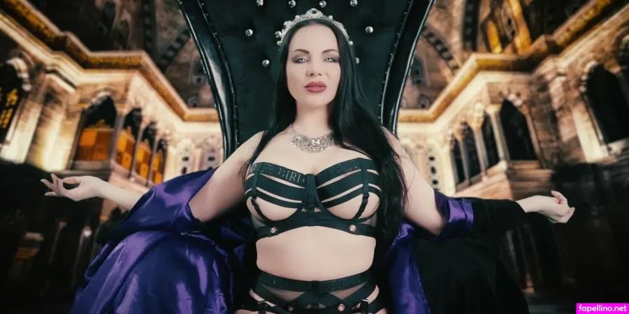 Alexandra Snow 27 OnlyFans Thumbnail #p5ATrvtdMm