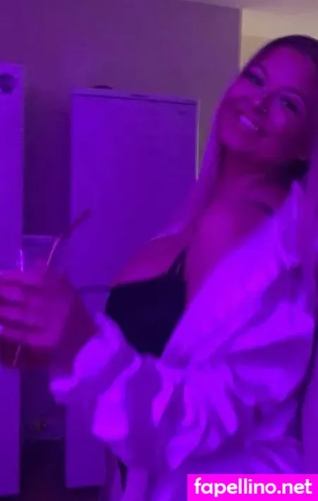 Alexandra Spencer OnlyFans Thumbnail #5dWZqBnuhH