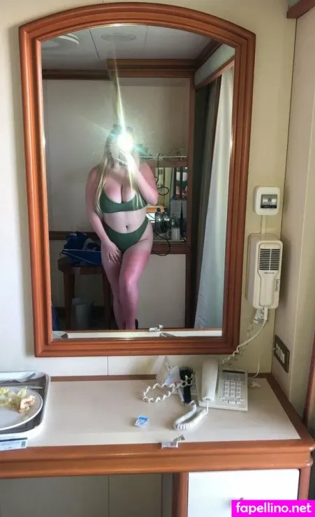 Alexandra Spencer OnlyFans Thumbnail #kDGwD5a2aX