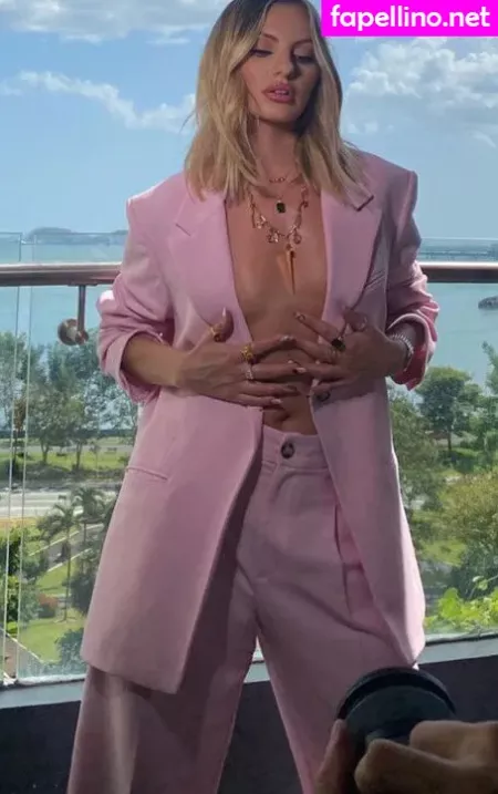 Alexandra Stan OnlyFans Thumbnail #2GYN7J3b6Y