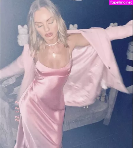 Alexandra Stan OnlyFans Thumbnail #WQVDAeCjJF