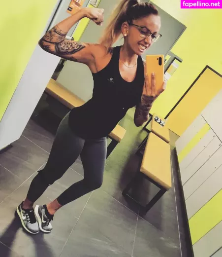 Alexandra Tokay OnlyFans Thumbnail #PHgM9xflgM