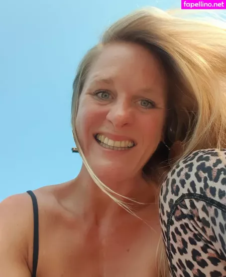 Alexandra Wennmacher OnlyFans Thumbnail #NtHKbvjmAB