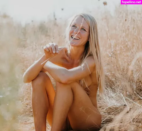 Alexandra Wennmacher OnlyFans Thumbnail #R9dTBasoIz