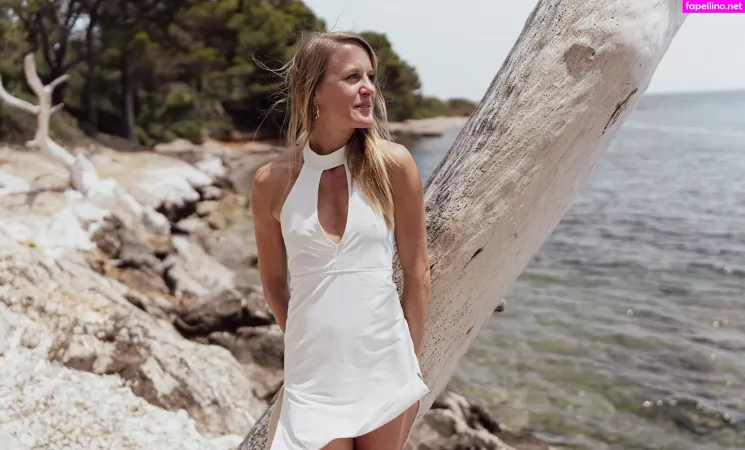 Alexandra Wennmacher OnlyFans Thumbnail #mbDMrGwSUM