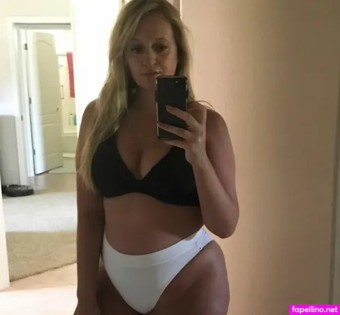 Alexandra OnlyFans Thumbnail #TPKFVlzhqG