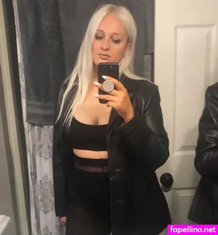 Alexandra OnlyFans Thumbnail #kLm9E1KoSk