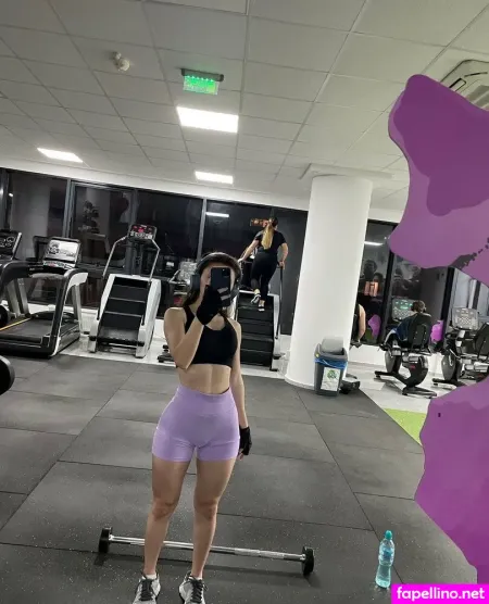 Alexandra21 1 OnlyFans Thumbnail #YctMDBoYzq