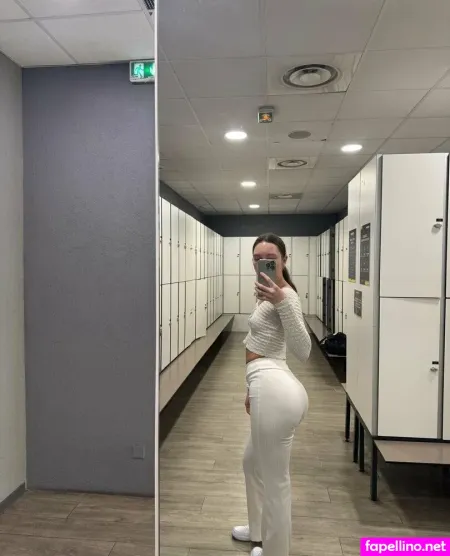 Alexandra977 OnlyFans Thumbnail #SgrwgCS7lM