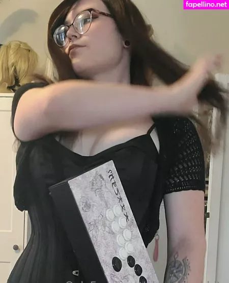 Alexandrabbits OnlyFans Thumbnail #KQixl9RSlN