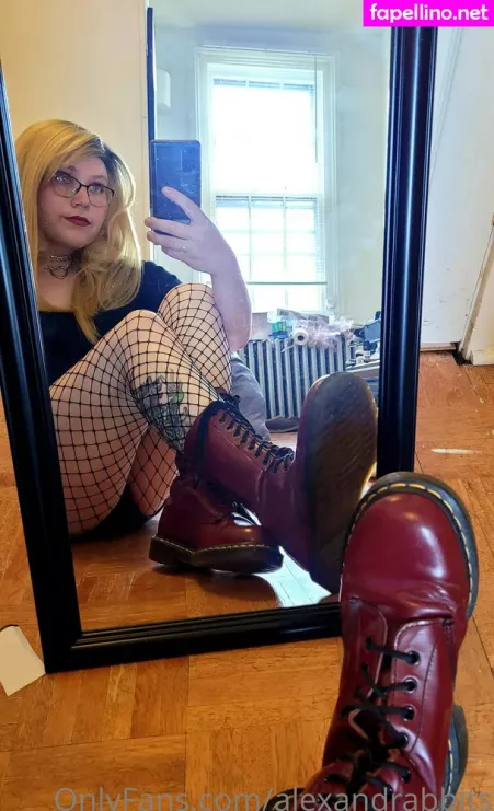 Alexandrabbits OnlyFans Thumbnail #UnnP3LdTdt