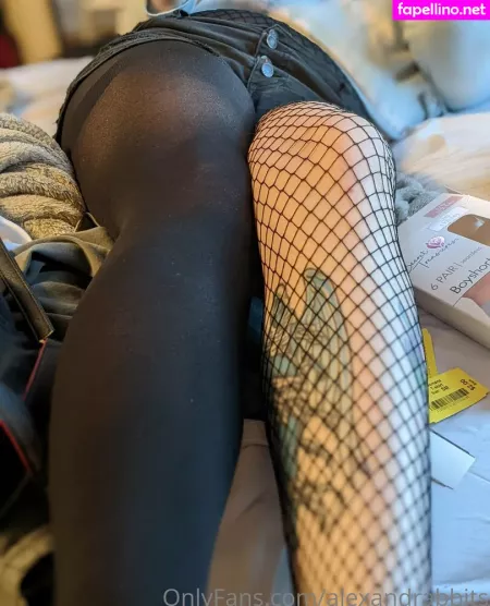 Alexandrabbits OnlyFans Thumbnail #ZwDhoYQNYO