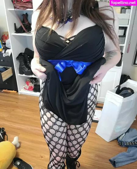 Alexandrabbits OnlyFans Thumbnail #omM43OswOu