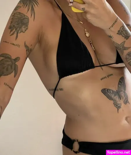 Alexandracoveos OnlyFans Thumbnail #PsLQ6DUMgt