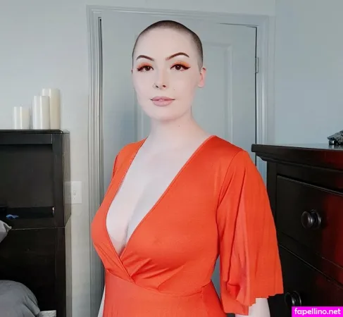 Alexandraelise OnlyFans Thumbnail #DVpuGblEp9